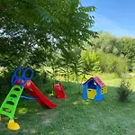 Apartment Janus Country Site Ueduelohazak