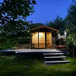 Janus Country Site Ueduelohazak Apartment *