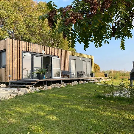 Apartment Janus Country Site Ueduelohazak