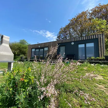 Janus Country Site Ueduelohazak * Szakcs