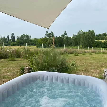 Apartament Janus Country Site Ueduelohazak *