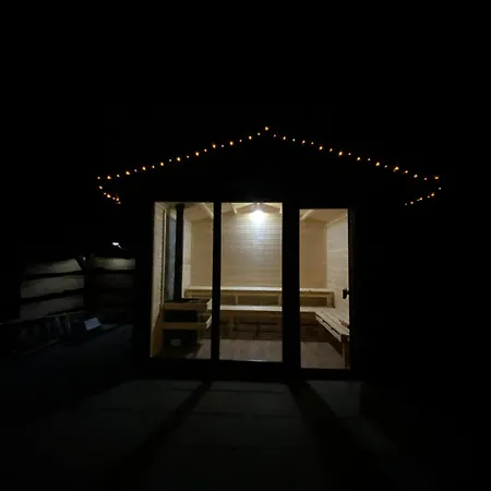 Janus Country Site Ueduelohazak *