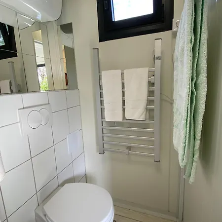 Janus Country Site Ueduelohazak Appartement Szakcs