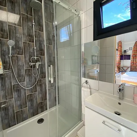 Apartment Janus Country Site Ueduelohazak