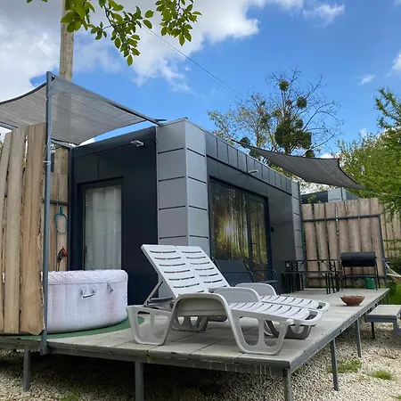 Janus Country Site Ueduelohazak Apartament