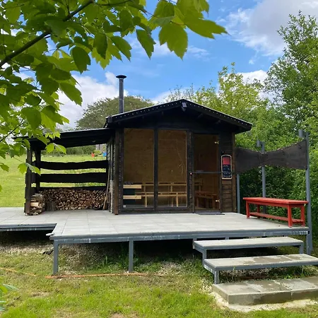 Janus Country Site üdülőházak * Szakcs