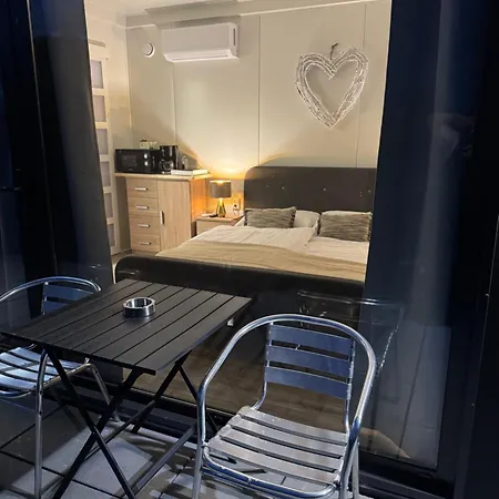 Janus Country Site üdülőházak Apartamento