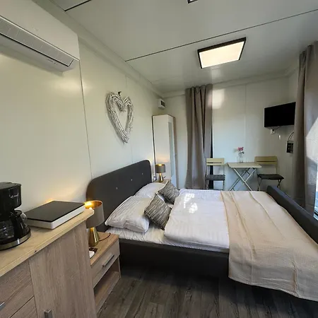 Apartamento Janus Country Site üdülőházak Szakcs